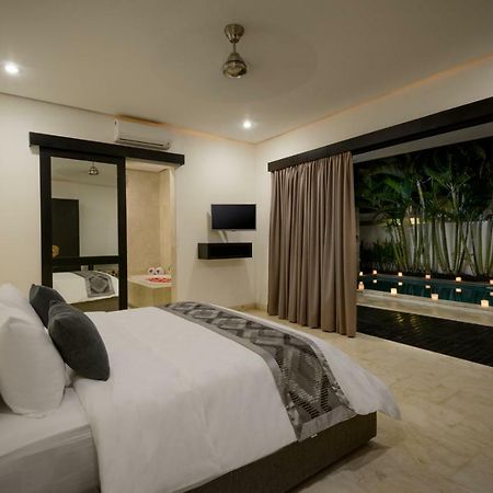 Villa Maharani Seminyak Kültér fotó